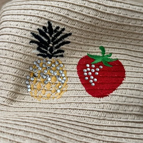 Juicy Couture Big Straw Embroidered Sun Hat Strawberry Pineapple Rhinestone - Picture 3 of 5